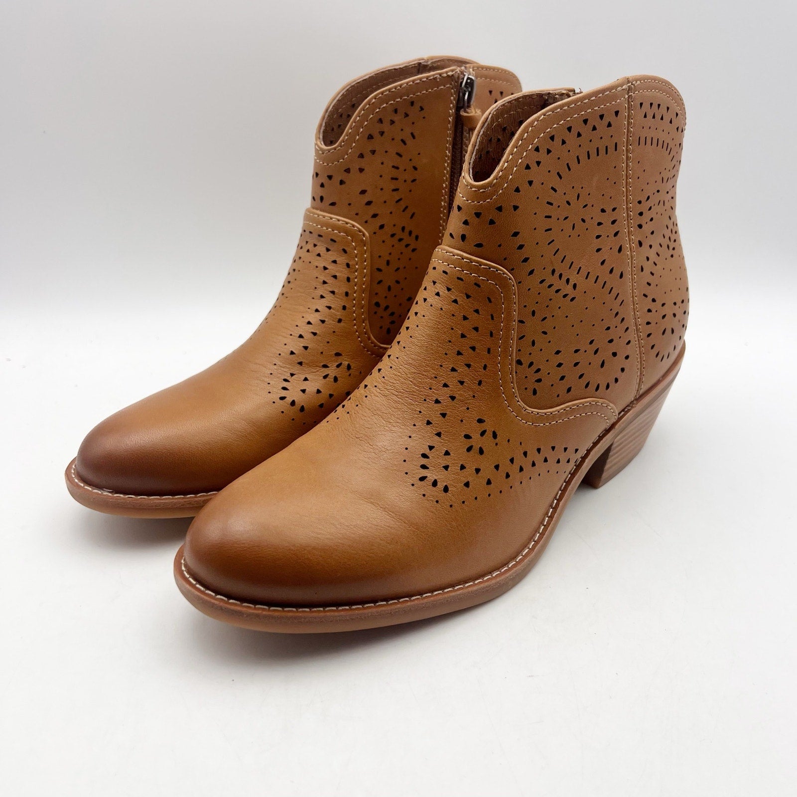 SOFFT Womens Alexia Ankle Boots Size 8 EU 39 Tan Brown Leather Booties NWOB