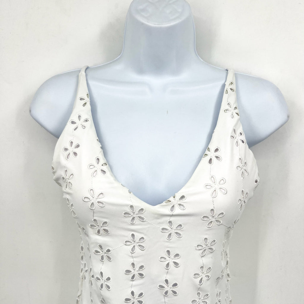 BEACH RIOT Reese Eyelet One Piece Swimsuit Small White Magnolia V-Neck NWT
