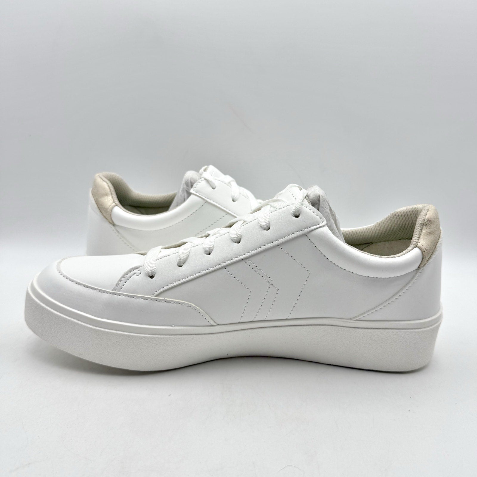 Dr. Scholls Womens Madison Low Top Sneakers US 10 Wide White Vegan Leather NIB