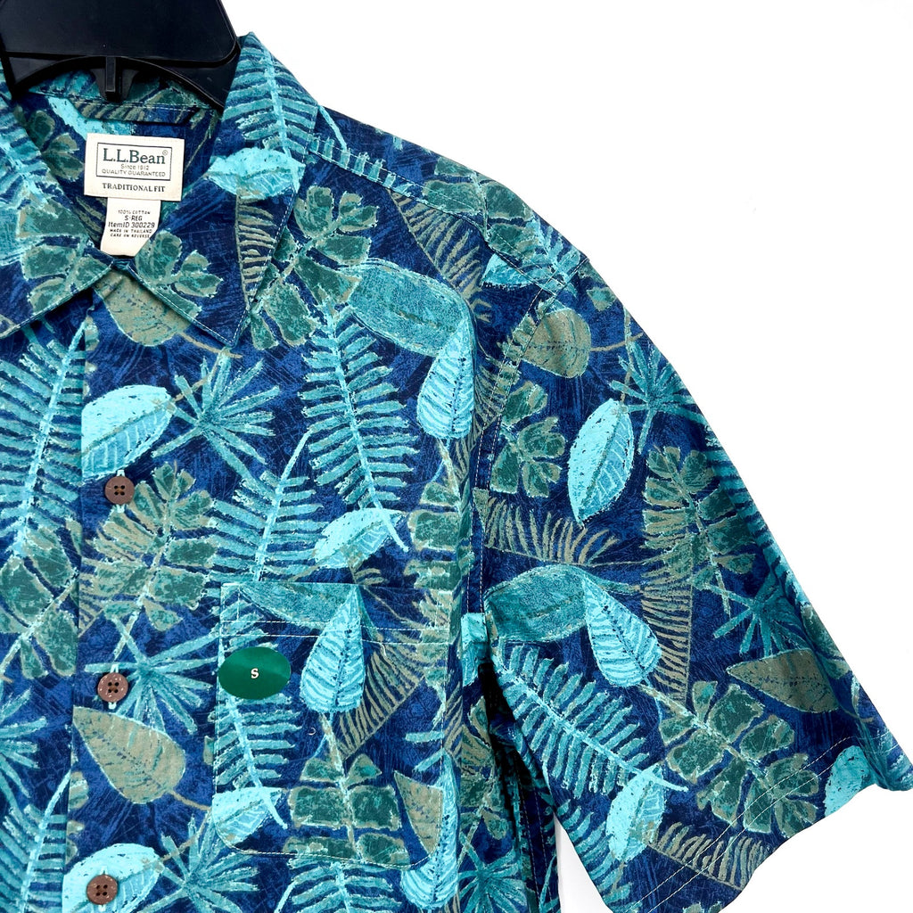 L.L BEAN Mens Tropics Print Short-Sleeve Casual Shirt Small Carbon Navy Blue NWT