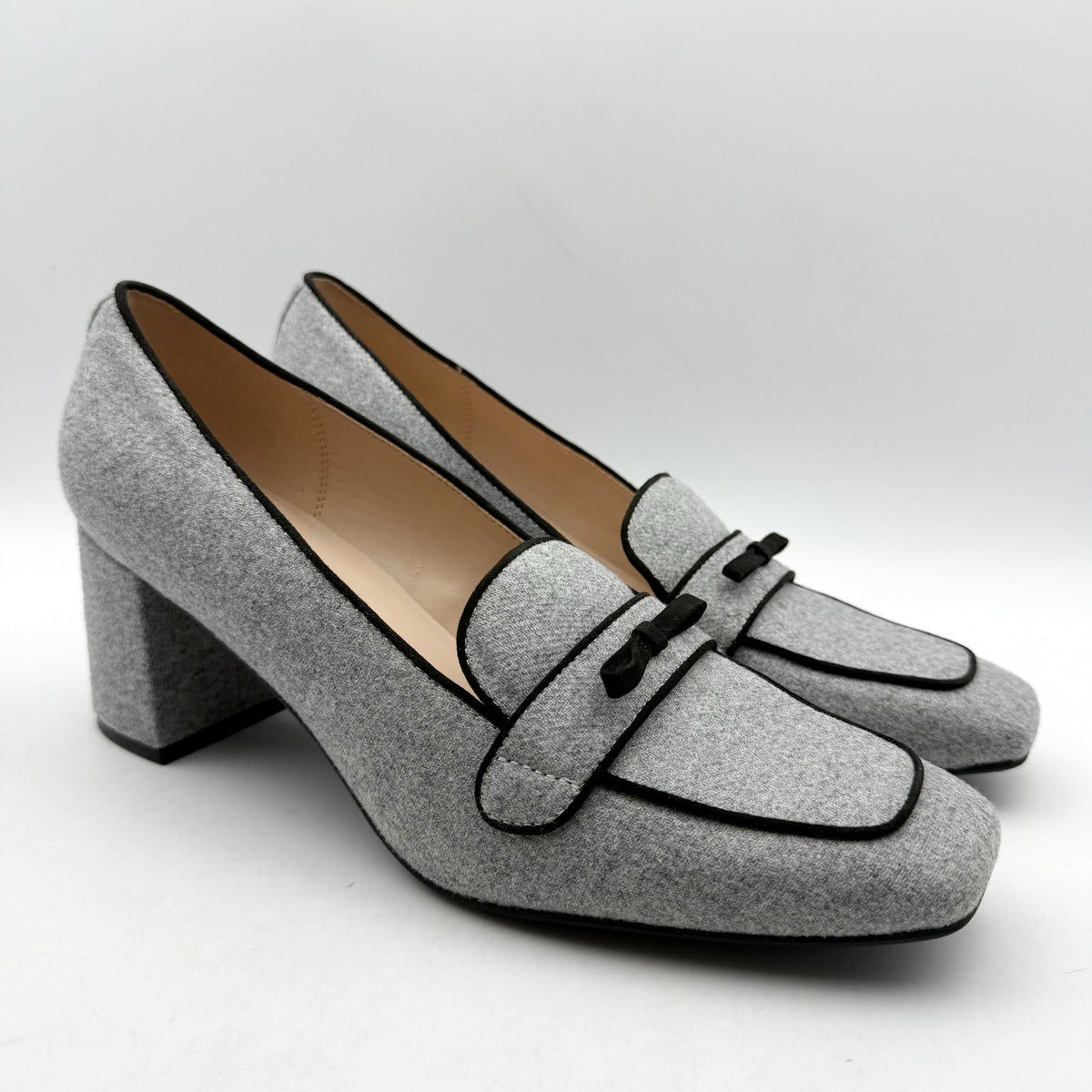 Bandolino Womens Larkin Pumps Size 11 M EU 41 Light Gray Slip On NIB