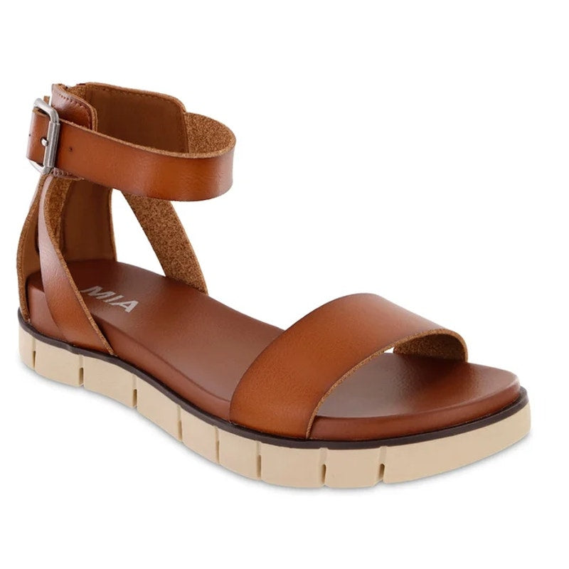 MIA Womens Emilia Sandals Size 6 Cognac Brown Flat NWOB