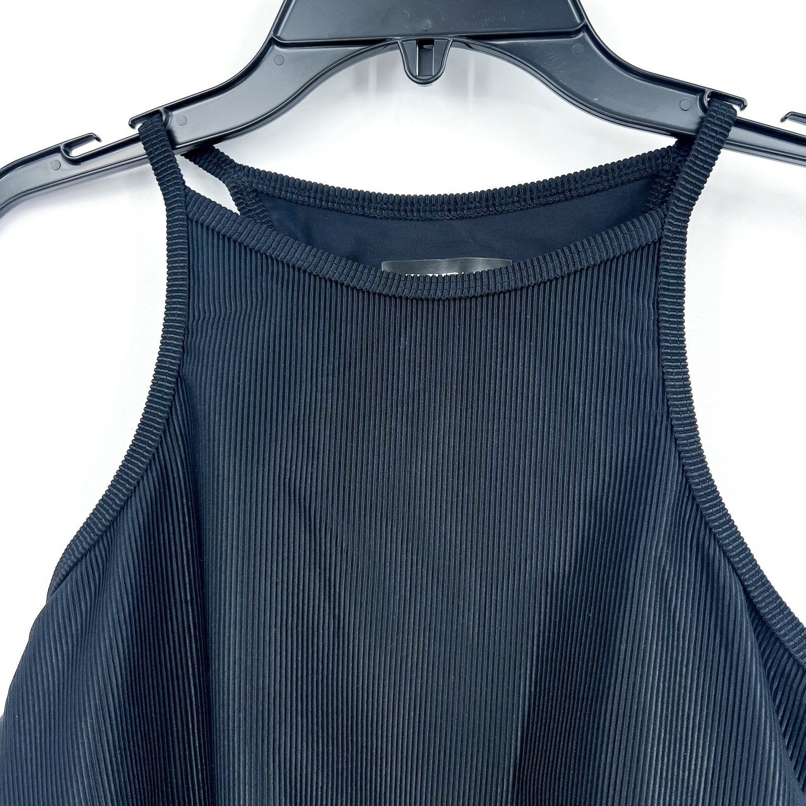 BEACH RIOT Women's Anna Tank Top Medium Black Ribbed Crop NWT