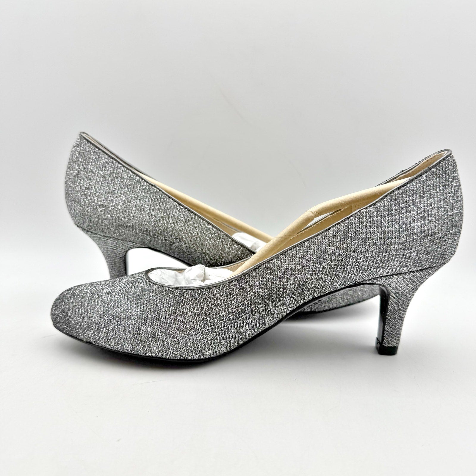 LifeStride Womens Parigi Pumps US 7.5 M EU 38 Silver Metallic Heels NIB