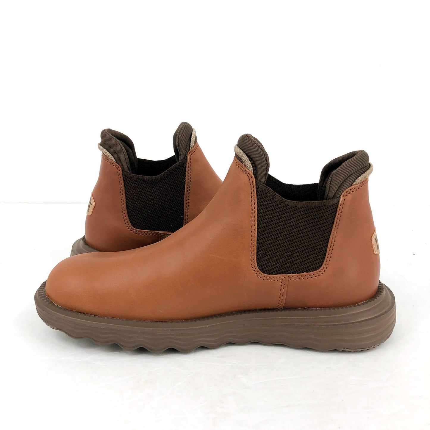 HEY DUDE Womens Branson Ankle Boots US 7 Cognac Leather Pull-On NIB