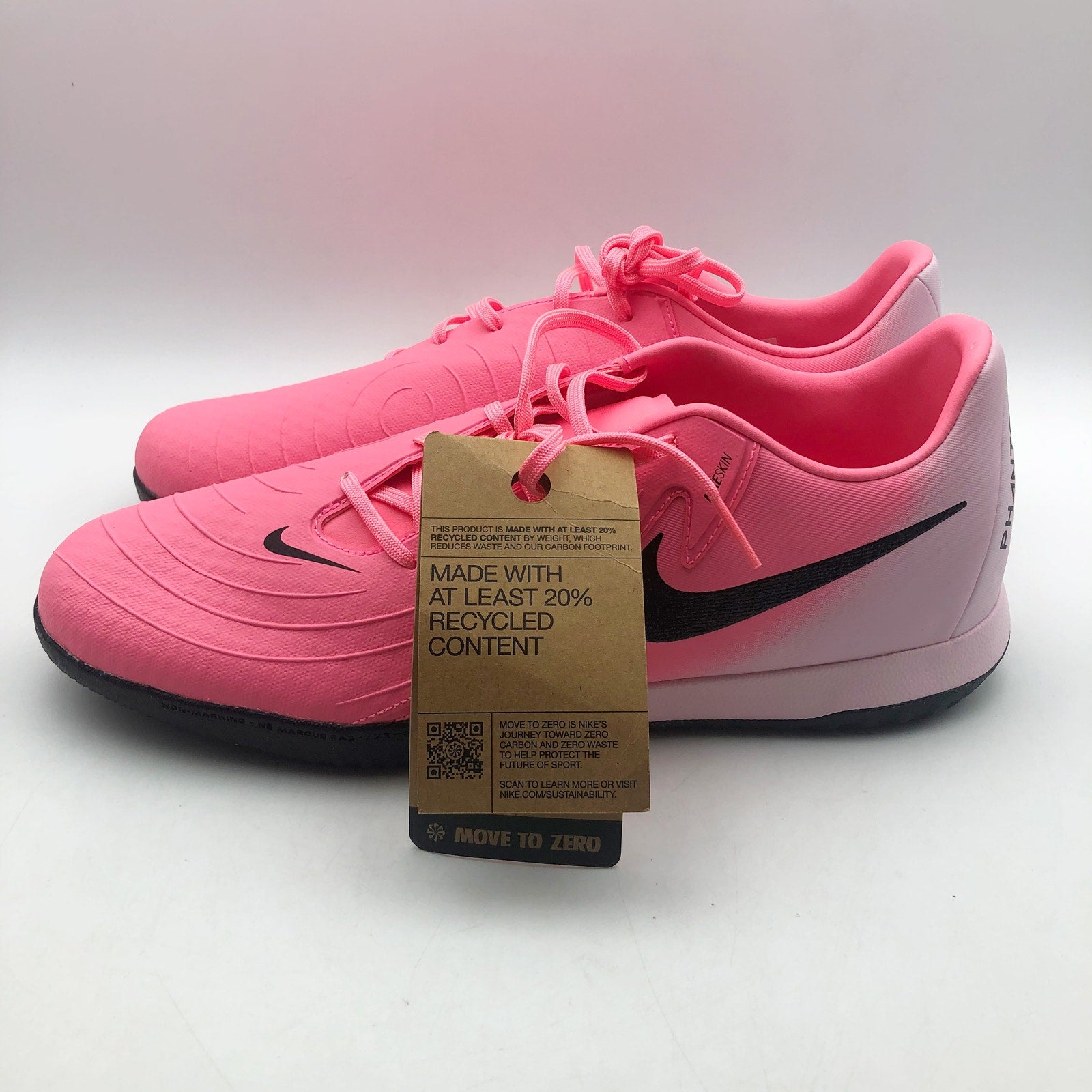 Nike Mens Phantom GX II Academy Indoor Court Soccer Shoes US 11 Pink FJ2581 NWOB