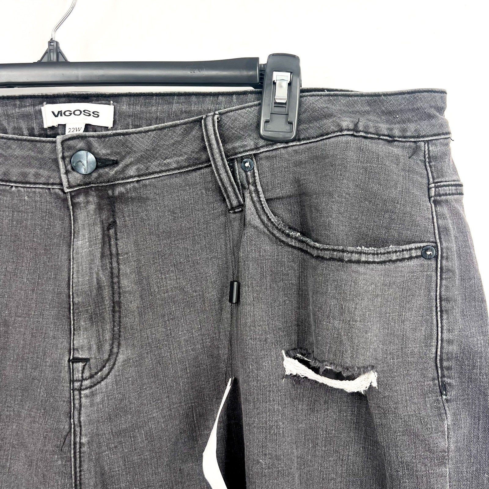 VIGOSS Womens Marley Cuffed Denim Shorts 22W Washed Black Mid Rise Raw Edge NWT
