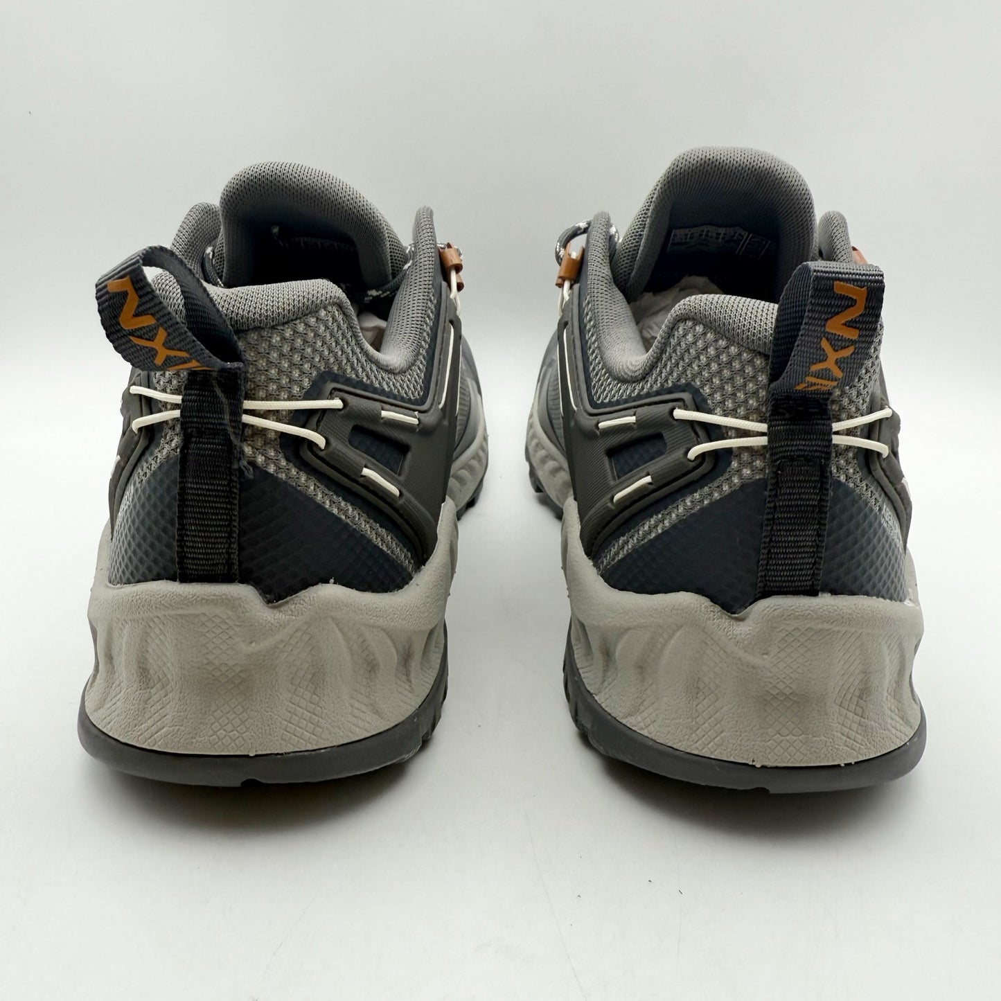 KEEN Womens Nxis Evo Hiking Sneakers US 10 M Grey Waterproof NWOB