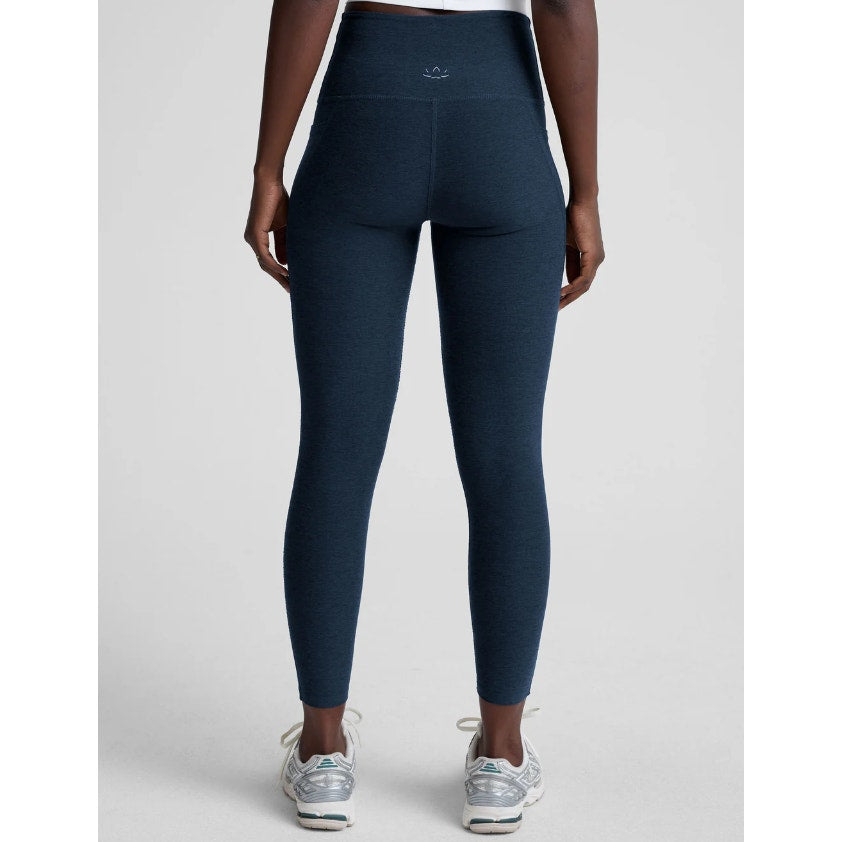 BEYOND YOGA Women's Out Of Pocket Midi Legging Medium Nocturnal Navy Blue NWT