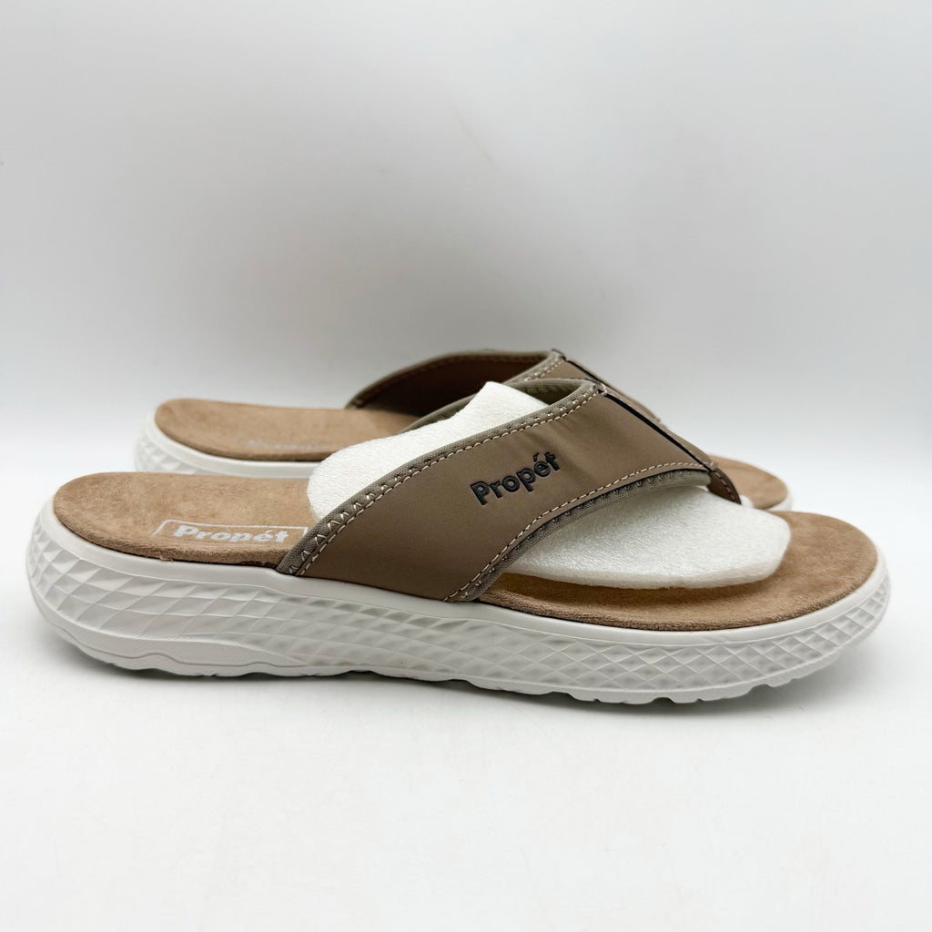 Propet Womens TravelActiv FT Flip Flop Sandals Size 9 Narrow Tan NWOB