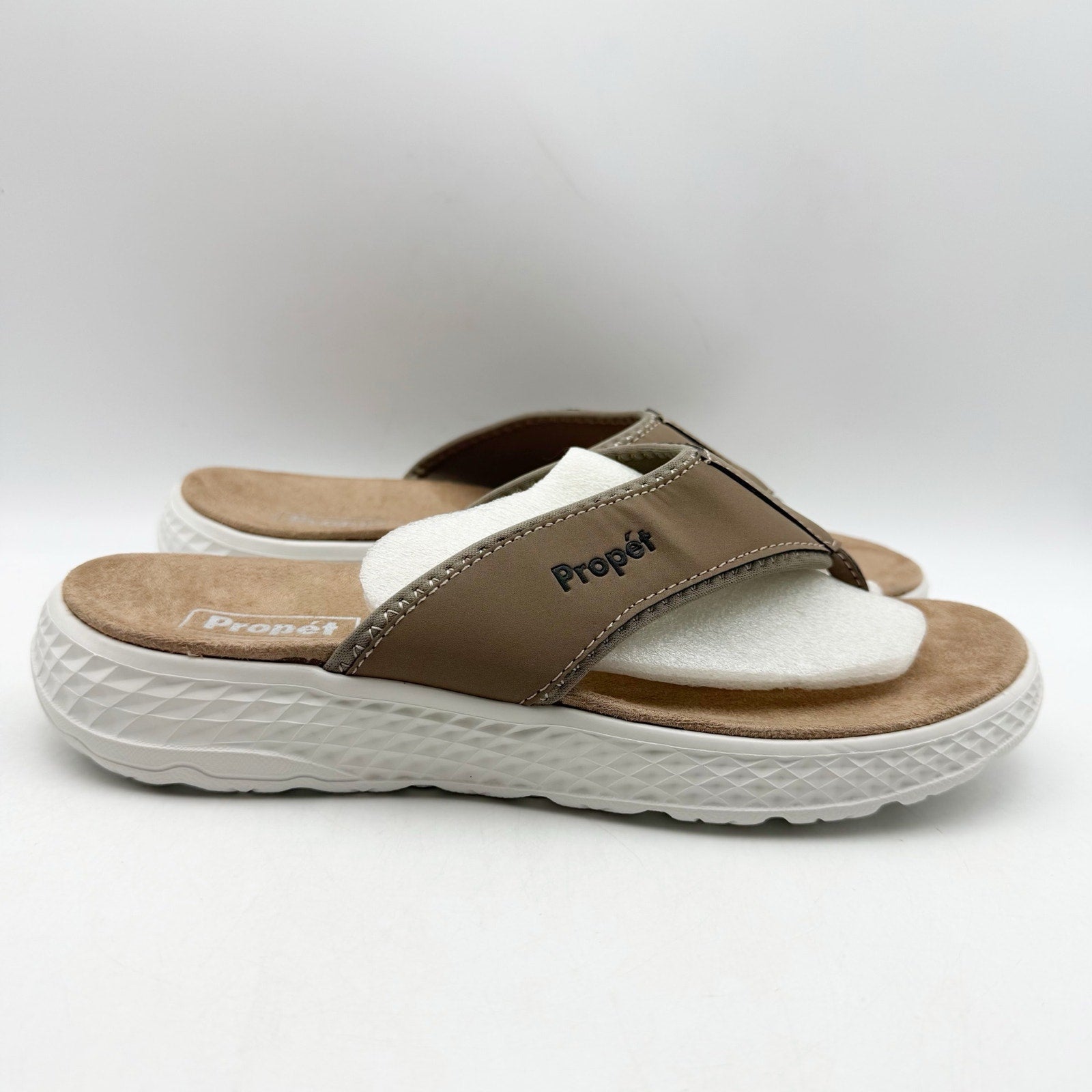 Propet Womens TravelActiv FT Flip Flop Sandals Size 9 Narrow Tan NWOB