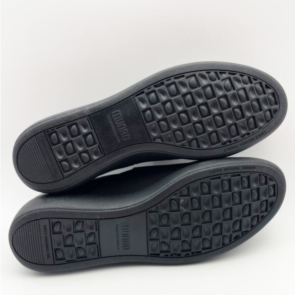 Munro Women's Clay Slip On Shoes Size 6 Wide Black Leather Loafer Casual NIB