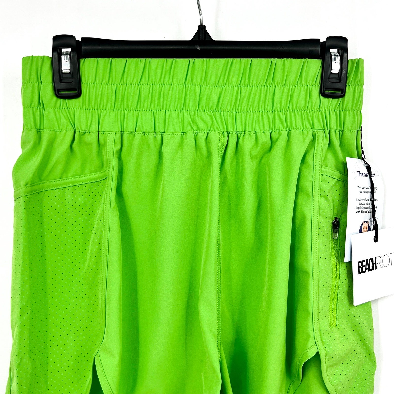 BEACH RIOT Women's Cliff Athletic Shorts Medium Palm Garden Green Pull-On NWT