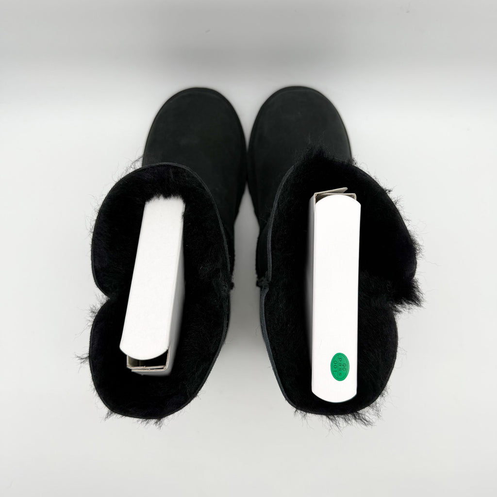 UGG Kids Bailey Button II Winter Boot US 6 EU 38 Black Sheepskin NIB