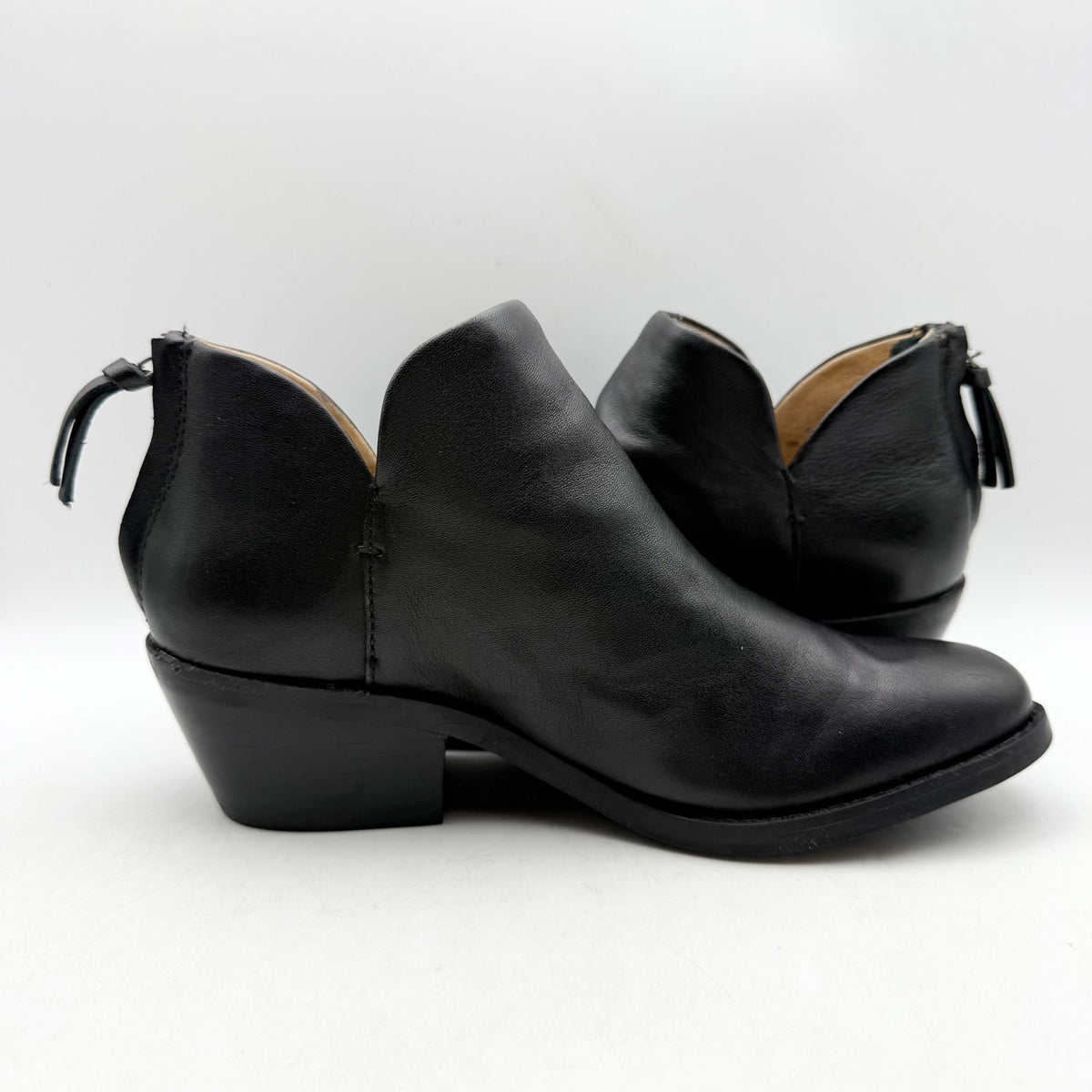 Sofft Womens Angelica Ankle Booties Size 11 Black Leather Waterproof NWOB