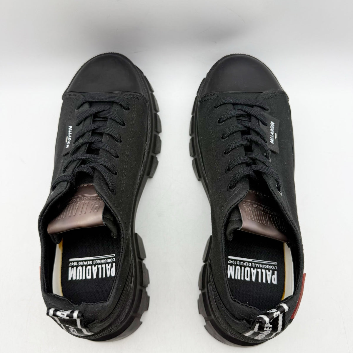 Palladium Womens Revolt Lo TX Platform Casual Sneakers Size 7.5 Black NWOB