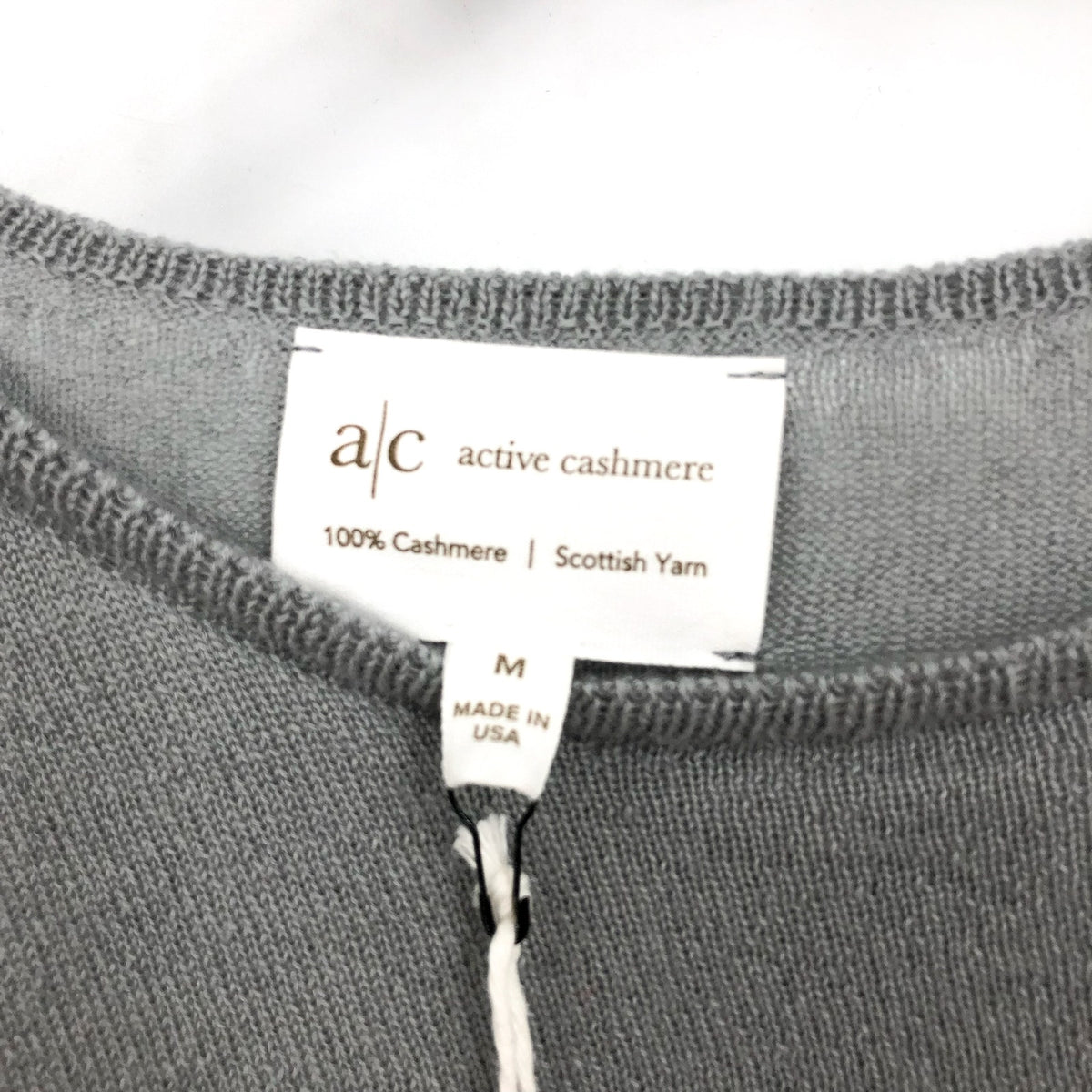 ACTIVE CASHMERE Men's Fine Cashmere T-Shirt Medium Light Grey Short Sleeve NWT