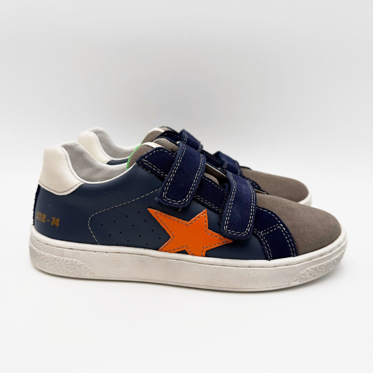 Naturino Boys Pinn VL Hook and Loop Sneakers Size 1.5 EU 32 Gray Navy Blue NIB