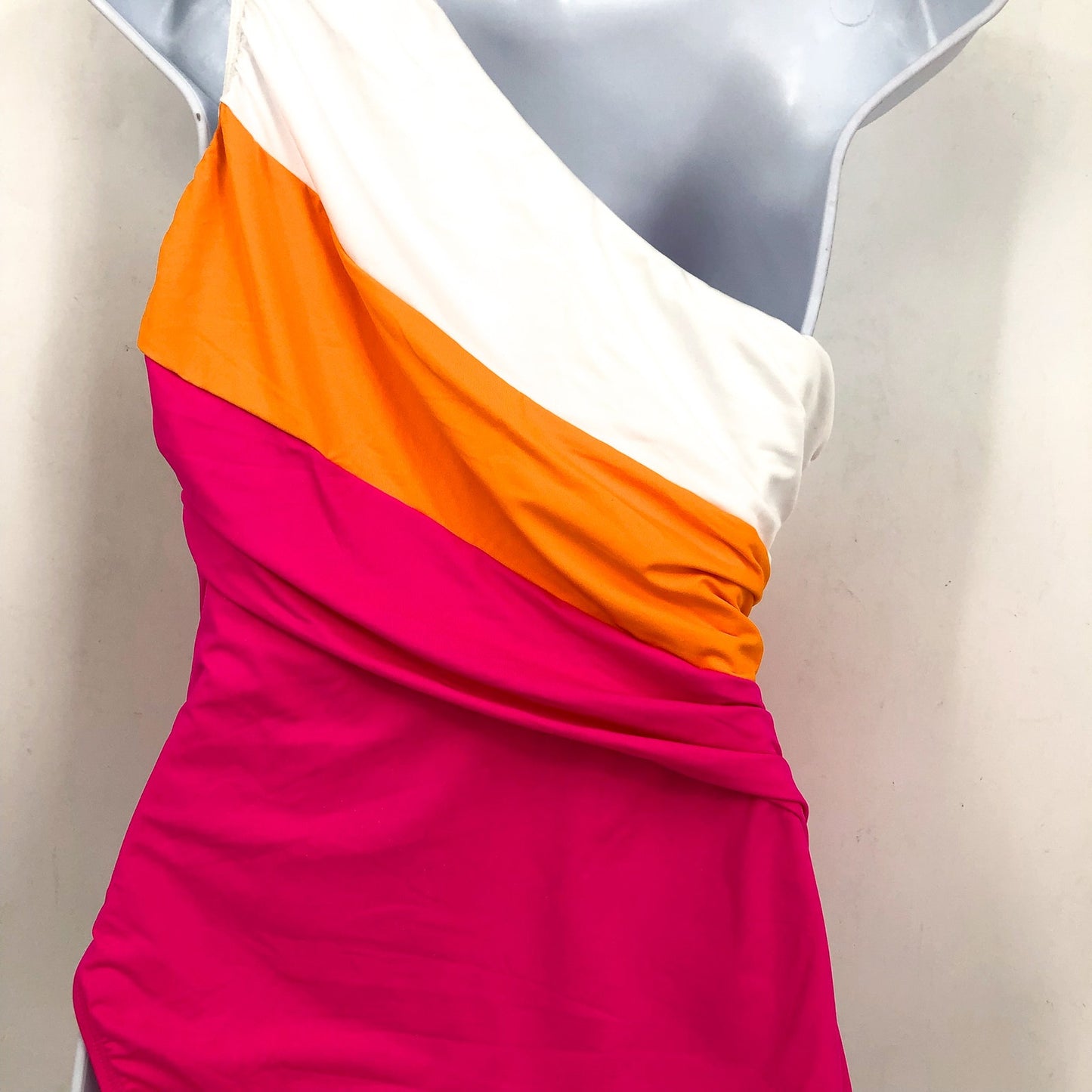 LA BLANCA Island Goddess One-Shoulder One-Piece Size 16 Pink Orange NWT
