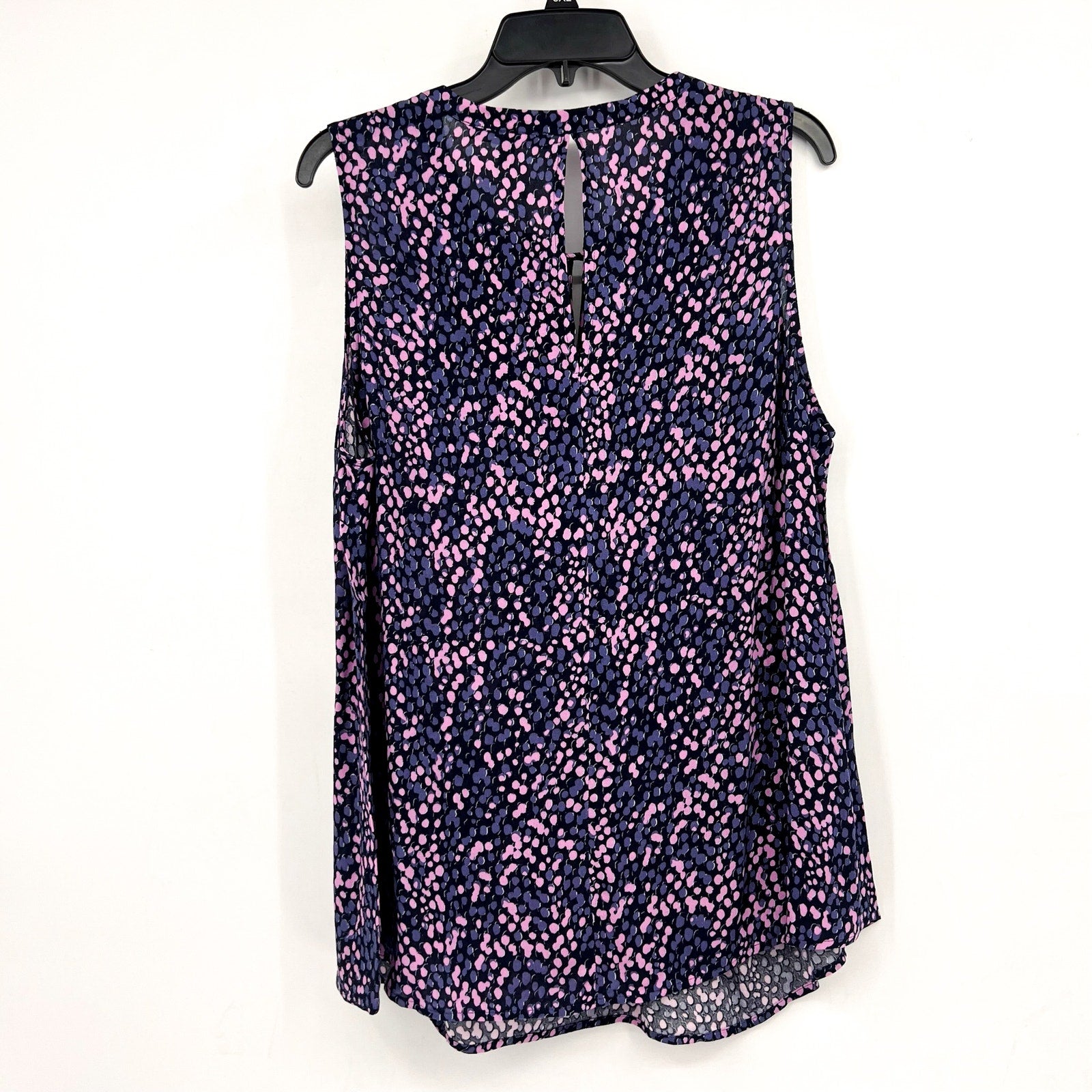 DANIEL RAINN Women's Sleeveless Blouse 1X Purple Pink Print Tie-Front NWT