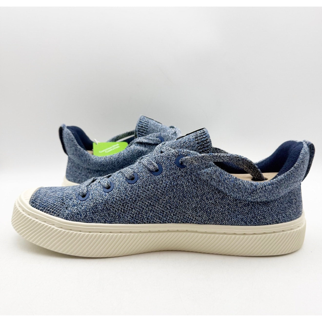 Cariuma IBI Low Casual Sneakers Mens 10 Womens 11.5 Stone Blue Bamboo Knit NIB