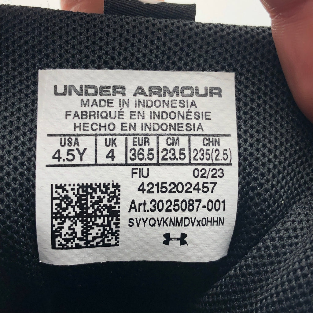 Under Armour Boys Spotlight Franchise RM 2.0 Football Cleats Size 4.5 Black NWOB