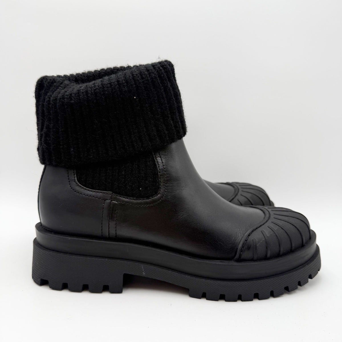 Sam Edelman Womens Steele Chelsea Boots Size 7 M Black Knit Leather NIB
