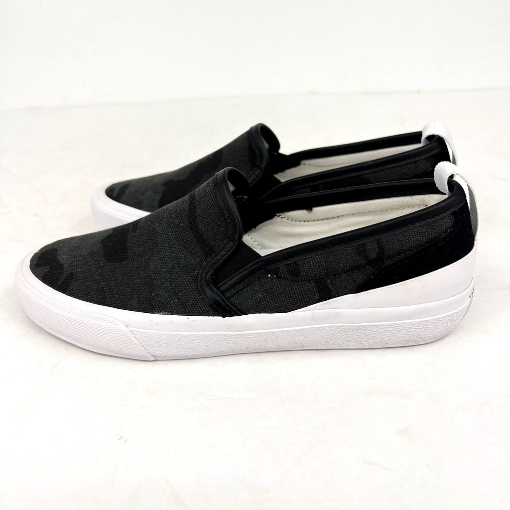 OFFICIAL PROGRAM Mens 7.5 Womens 9 STU-80 Slip On Sneakers Black White Camo NWOB