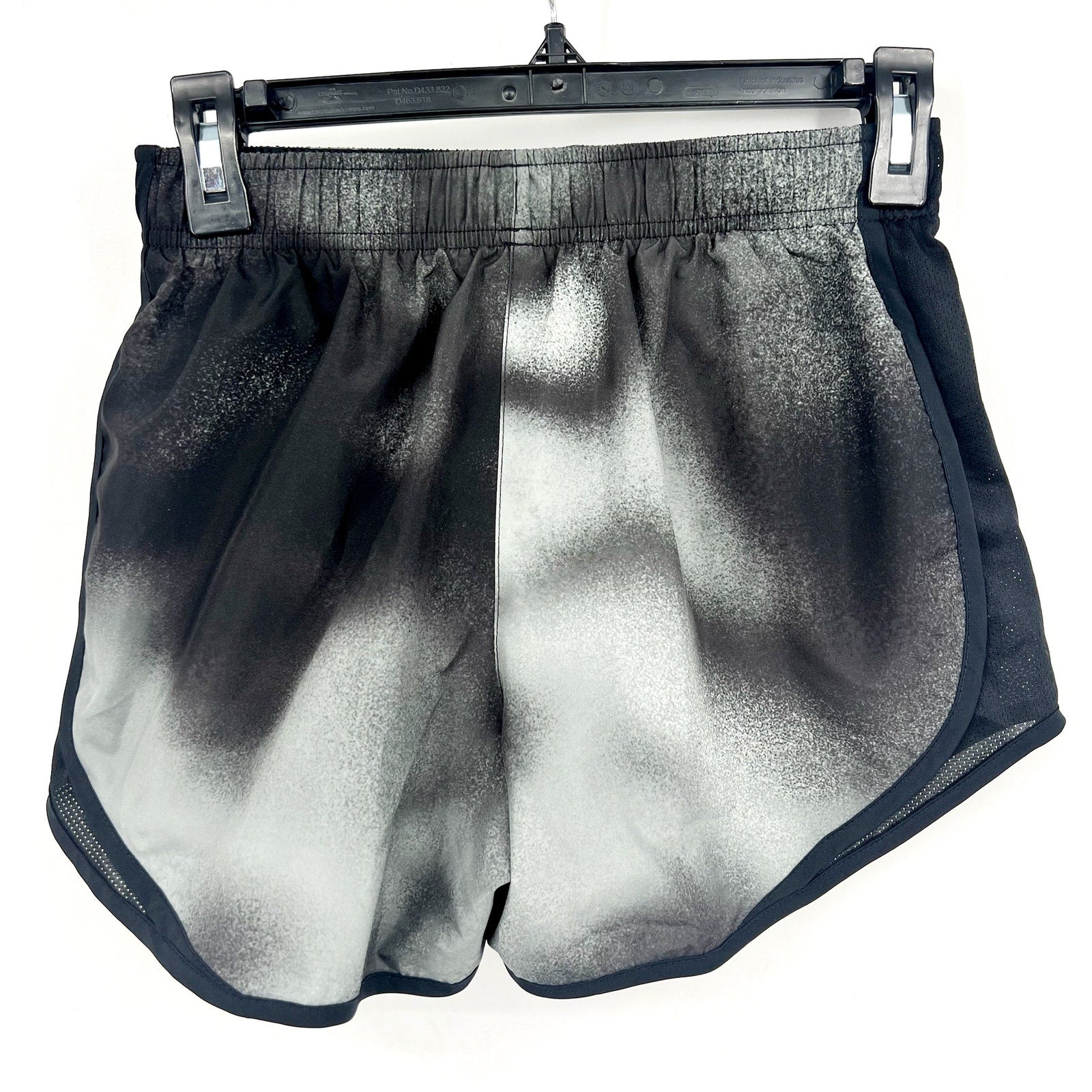 NIKE Women's Tempo Running Shorts XS Black Gray Gradient Printed Liner NWT