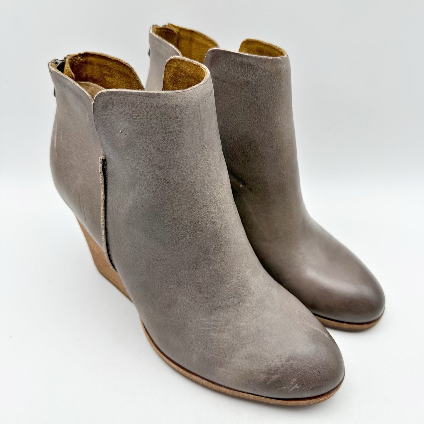 Kork-Ease Womens Chandra ll Heeled Bootie US 8.5 M EU 39 Grey Leather NIB