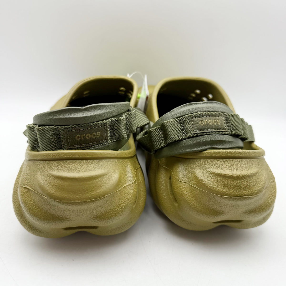 Crocs Unisex Echo Clogs Mens 7 Womens 9 EU 39 Green NWOB
