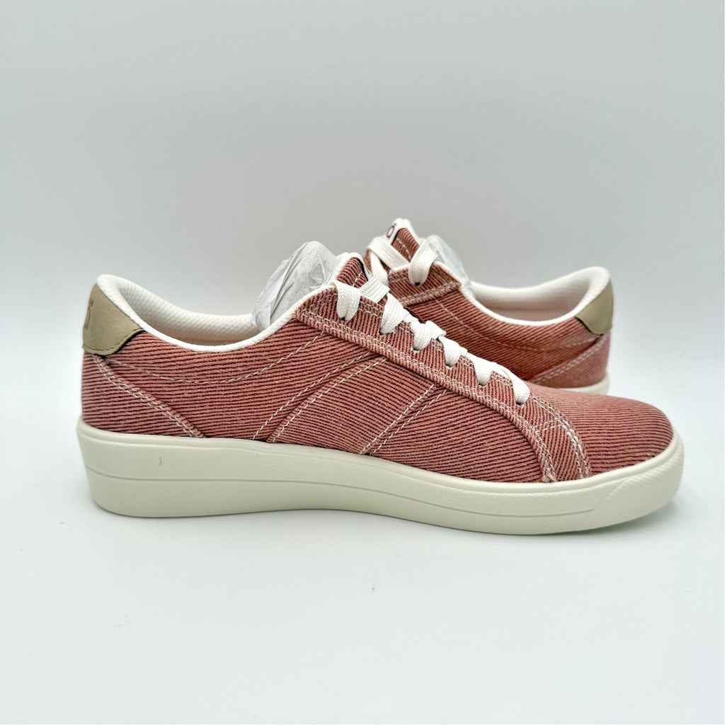 Ryka Womens Viv Classic Casual Sneakers Size 5 M EU 35 Red Clay Canvas NIB