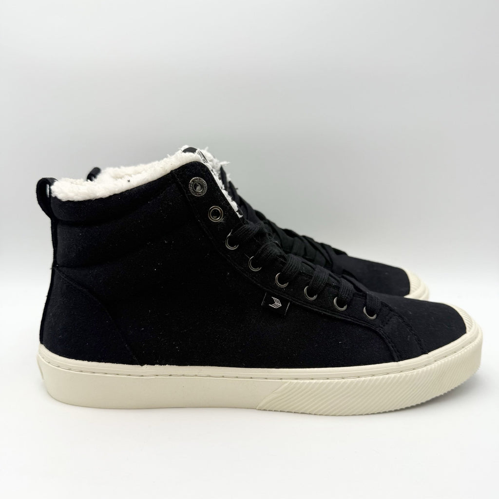 Cariuma Mens OCA Therma High Top Sneakers US 11 Black White Water Repellant NIB