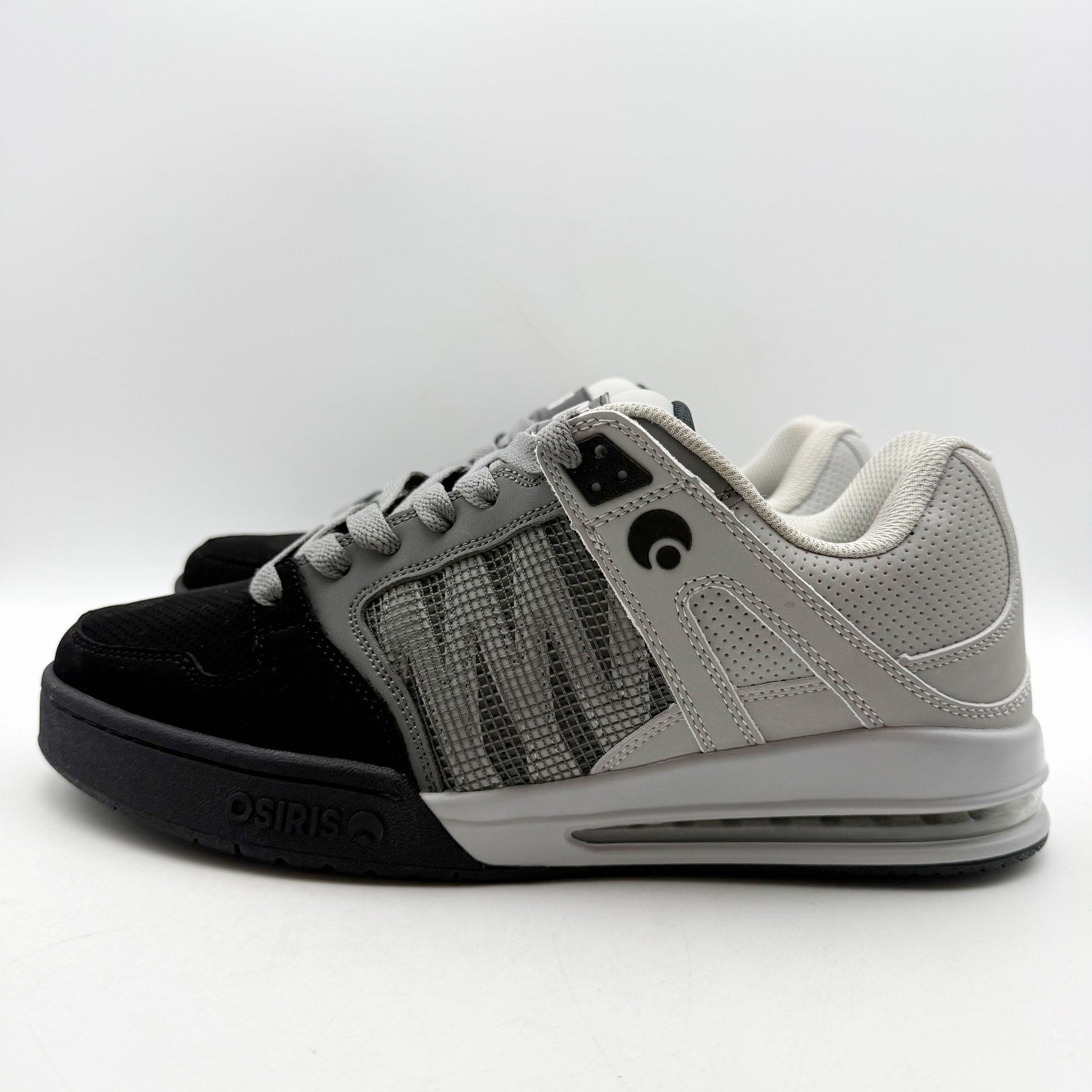 Osiris Mens Pixel Skate Sneakers US 10 EU 43 Grey Black Leather Team NIB