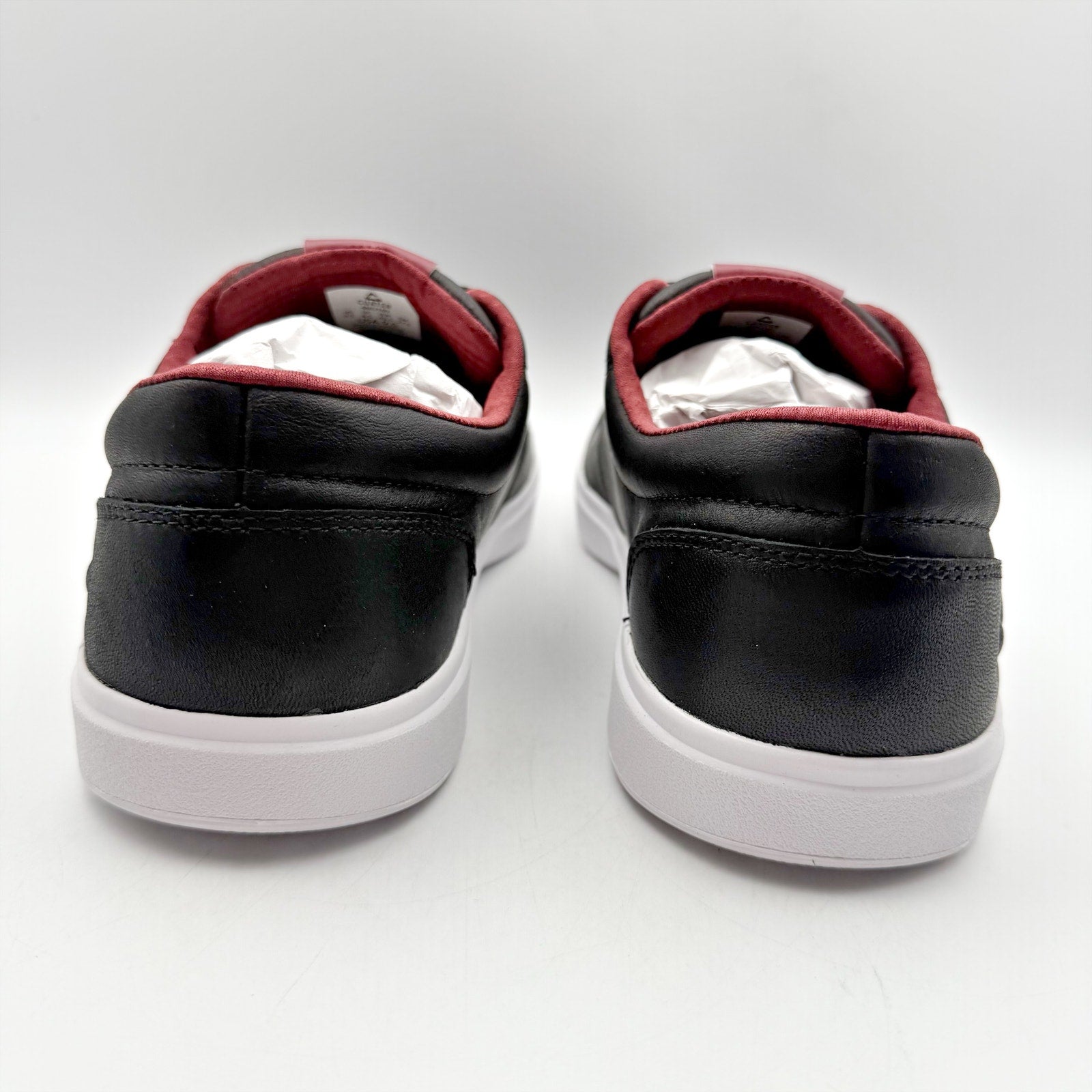 Travis Mathew Mens Wildcard Golf Sneaker US 9.5 EU 42.5 Black Leather