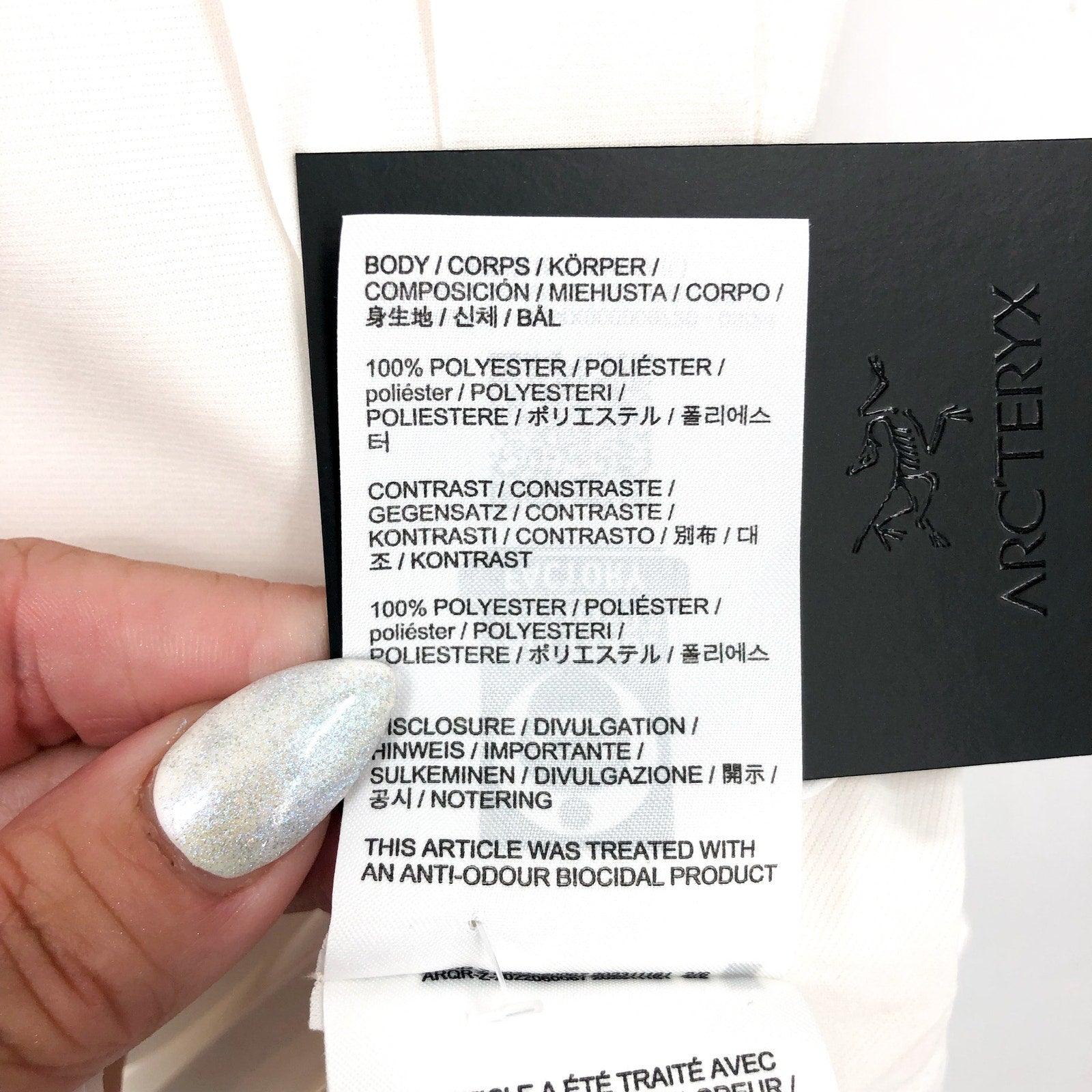ARC'TERYX Men's Norvan Downword Logo T-Shirt Large White Arctic Silk NWT