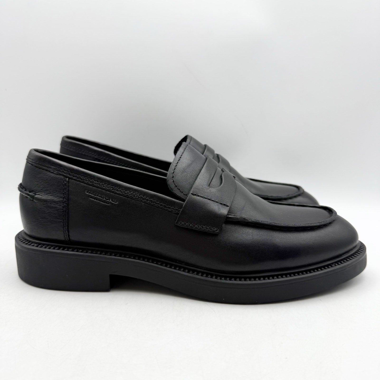Vagabond Shoemakers Womens Alex Loafers EU 39 US 9 Black Leather NIB