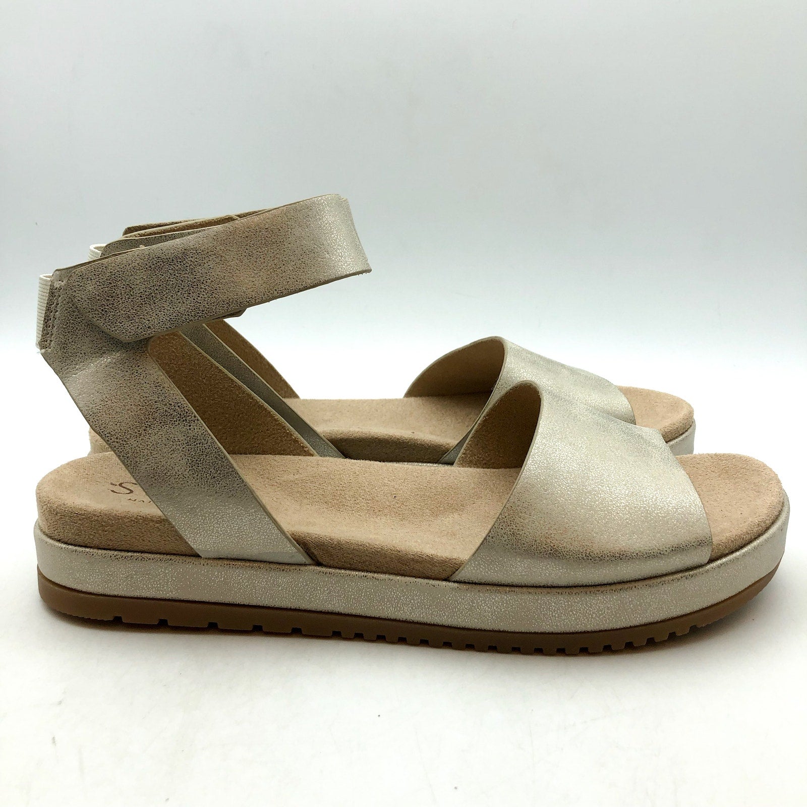 Soul Naturalizer Womens Deara Platform Flat Sandals 9.5 WIDE Gold Leather NIB