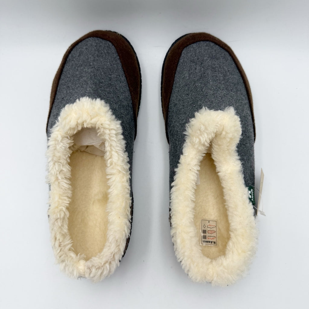 Kamik Mens Cabin Slippers Size 11 EU 44 Dark Brown Felt Microsuede NWOB