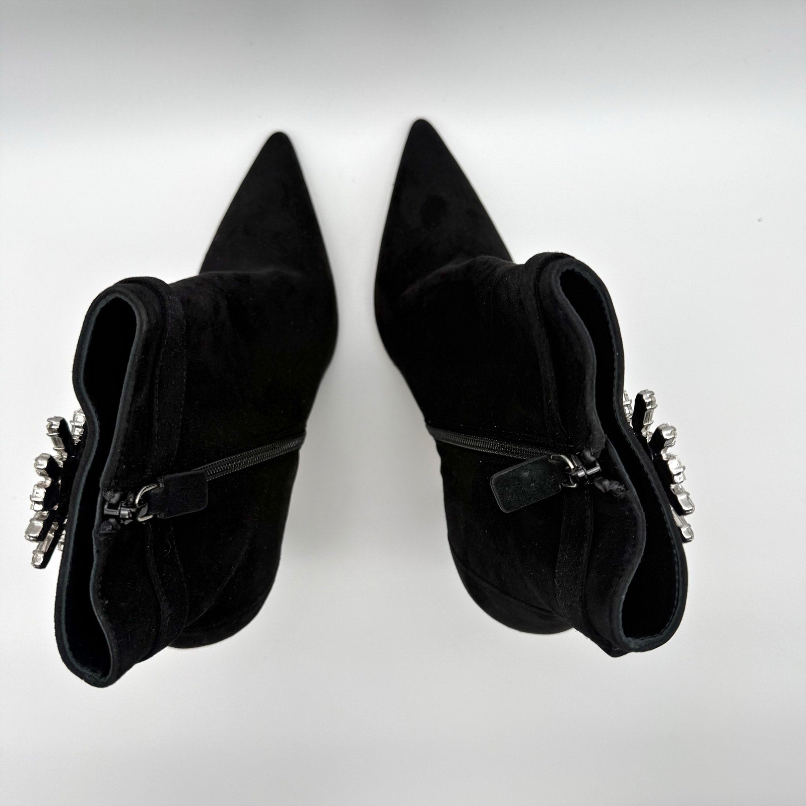 Stuart Weitzman Womens Crystal Nova Xcurve 100 Zip Bootie 9.5 Black Suede NWOB