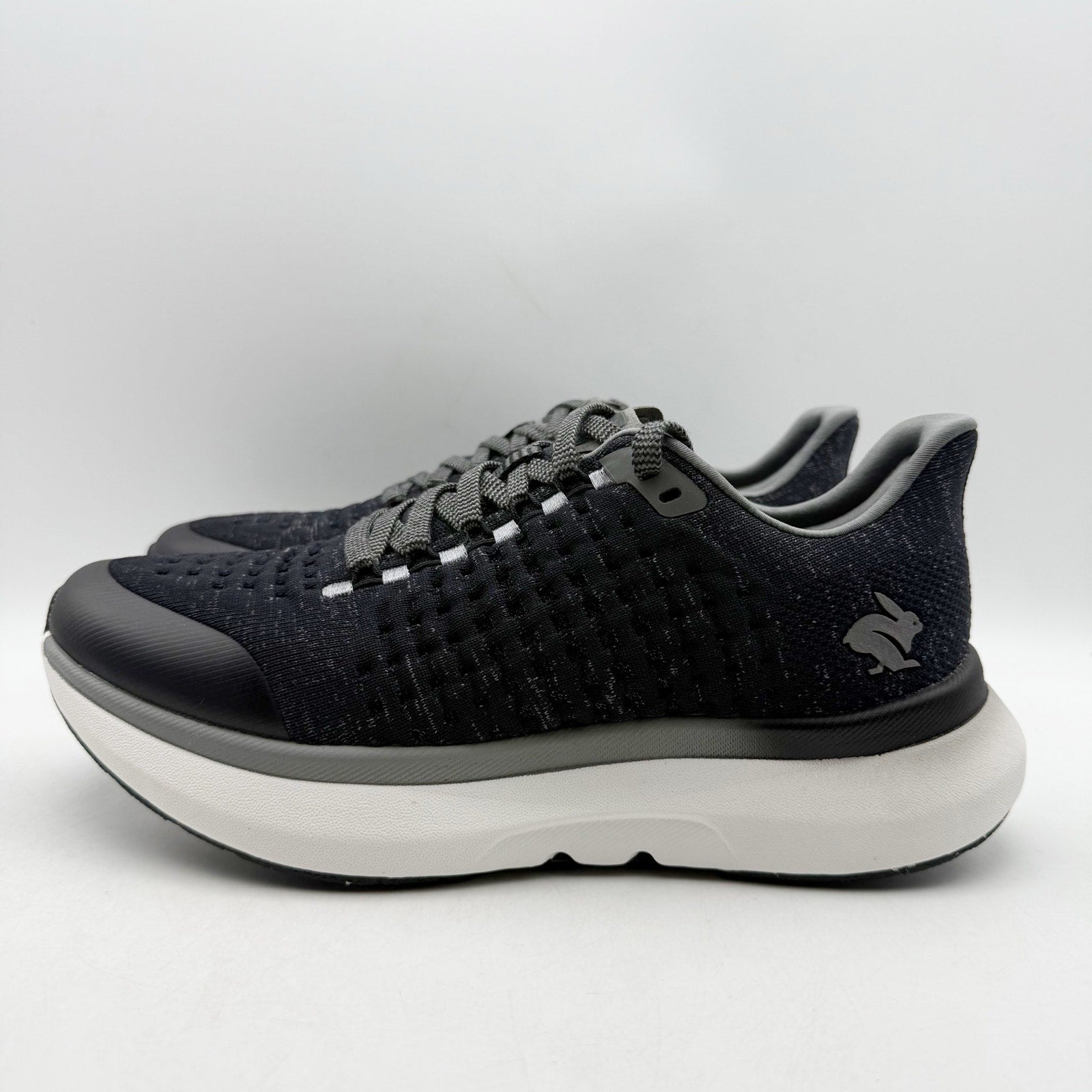 Rabbit Womens Dream Chaser Running Shoes US 9.5 Black EU 41 Athletic NIB