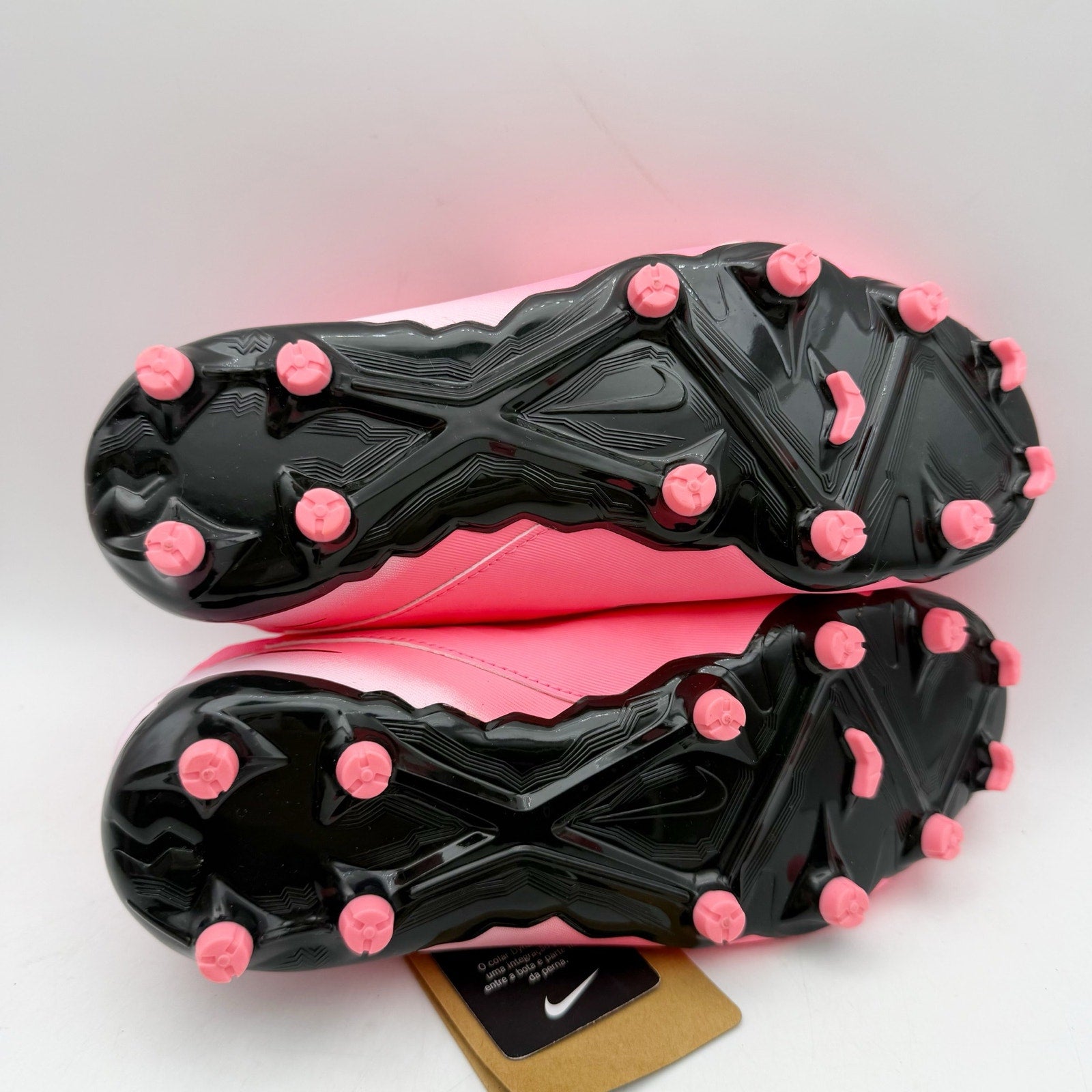 Nike Kids Phantom Luna 2 Academy TF Soccer Shoes US 1 Pink Turf NWOB