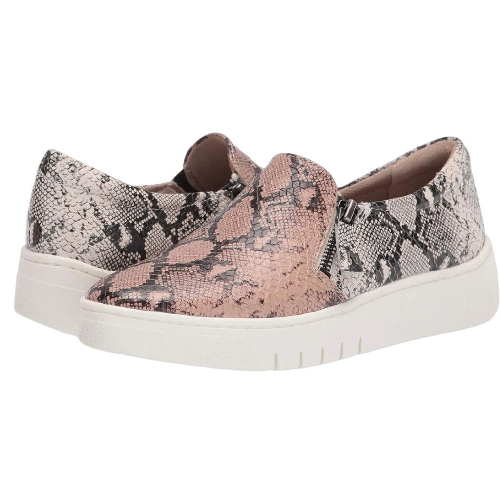 Naturalizer Womens Hawthorn Sneakers Size 7 Wide Tan Snake Leather Slip On NIB