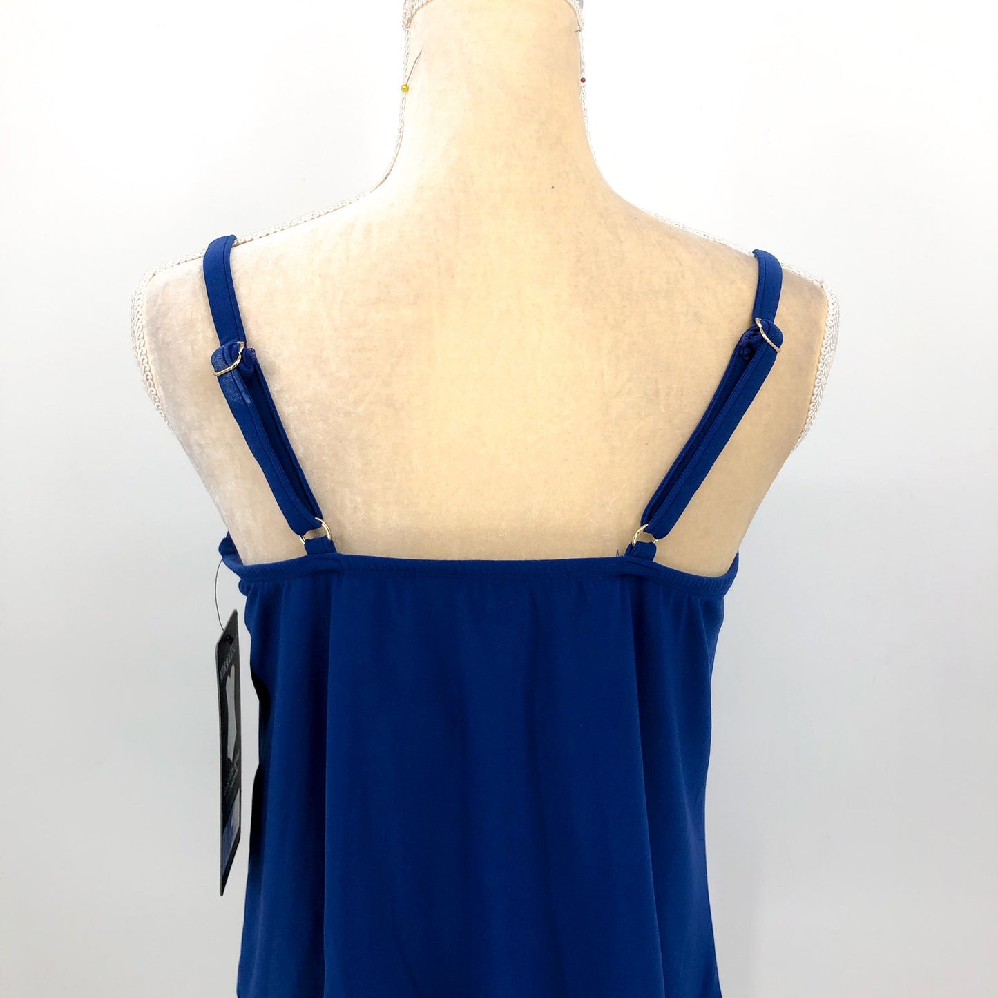 MIRACLESUIT Womens Razzle Dazzle Zing Tankini Top Size 8 Blue Azul Underwire NWT