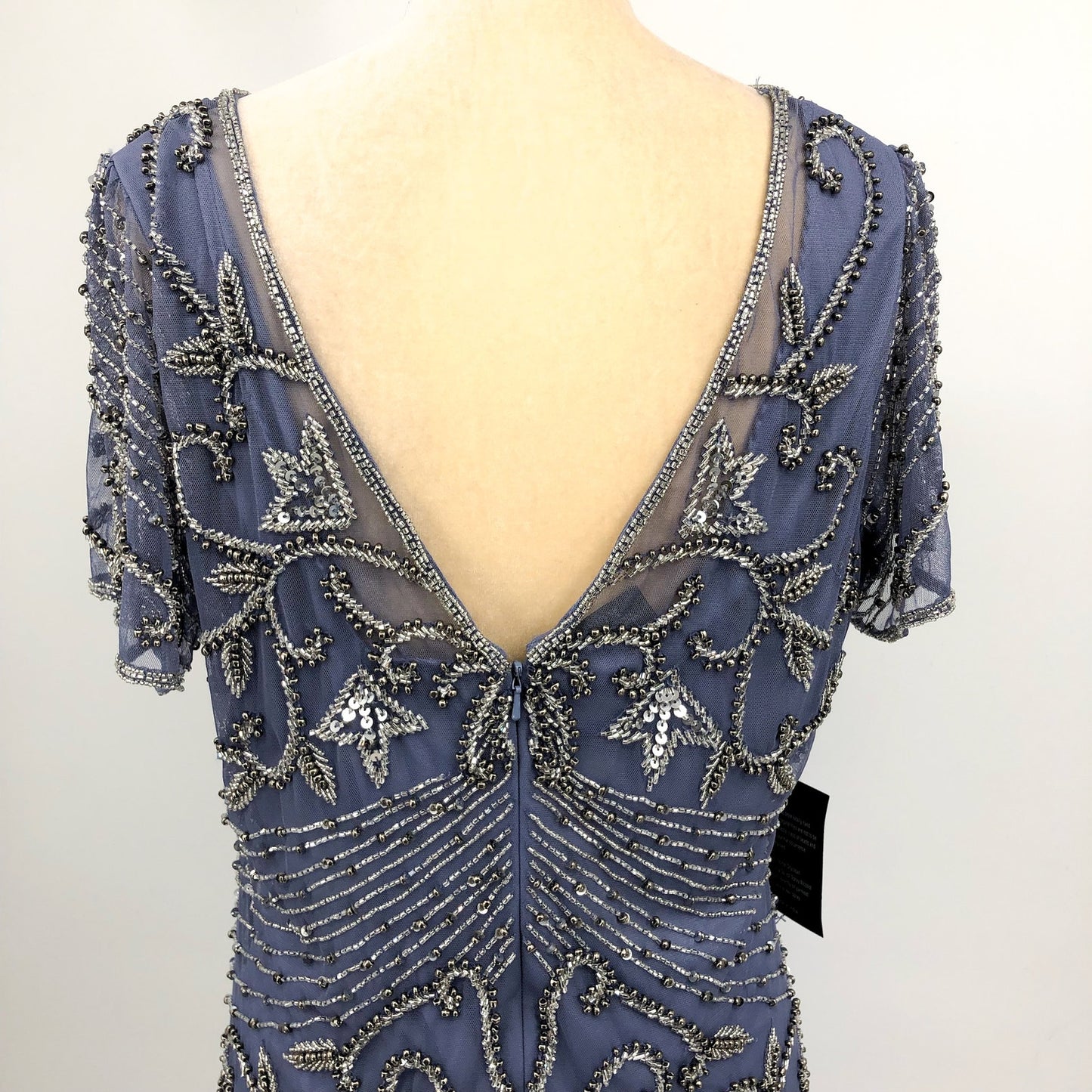 PISARRO NIGHTS Women's Beaded Column Gown Size 18 Violet Purple Short Sleeve NWT