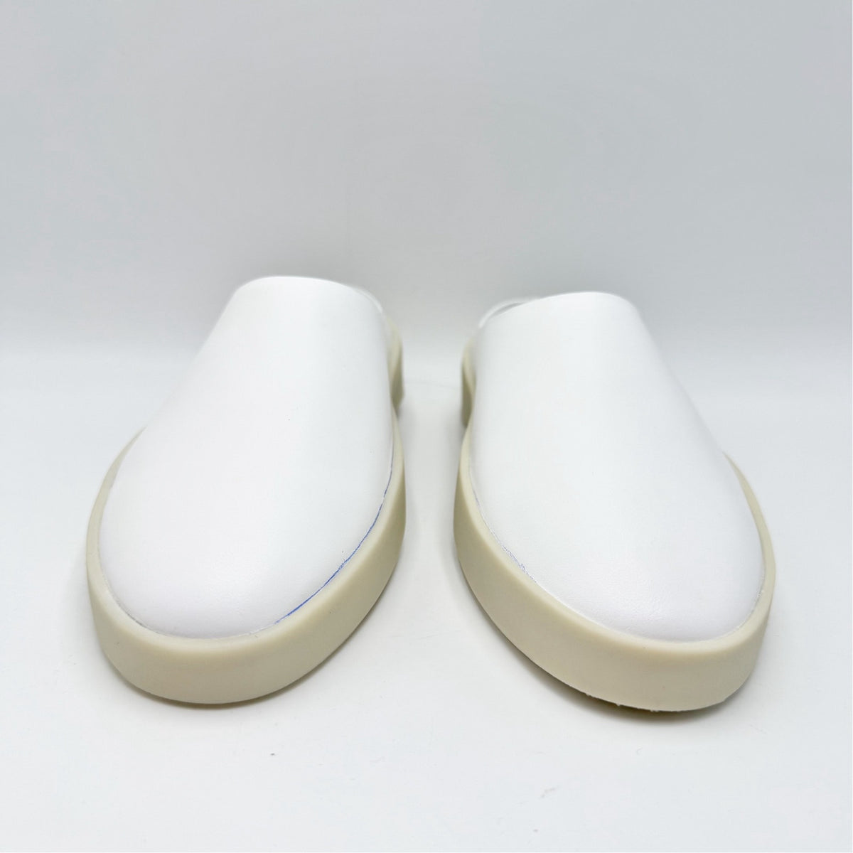 Wolf & Shepherd Cruise Mule Slip On Shoes Mens 5.5 Womens 7 White Leather NIB