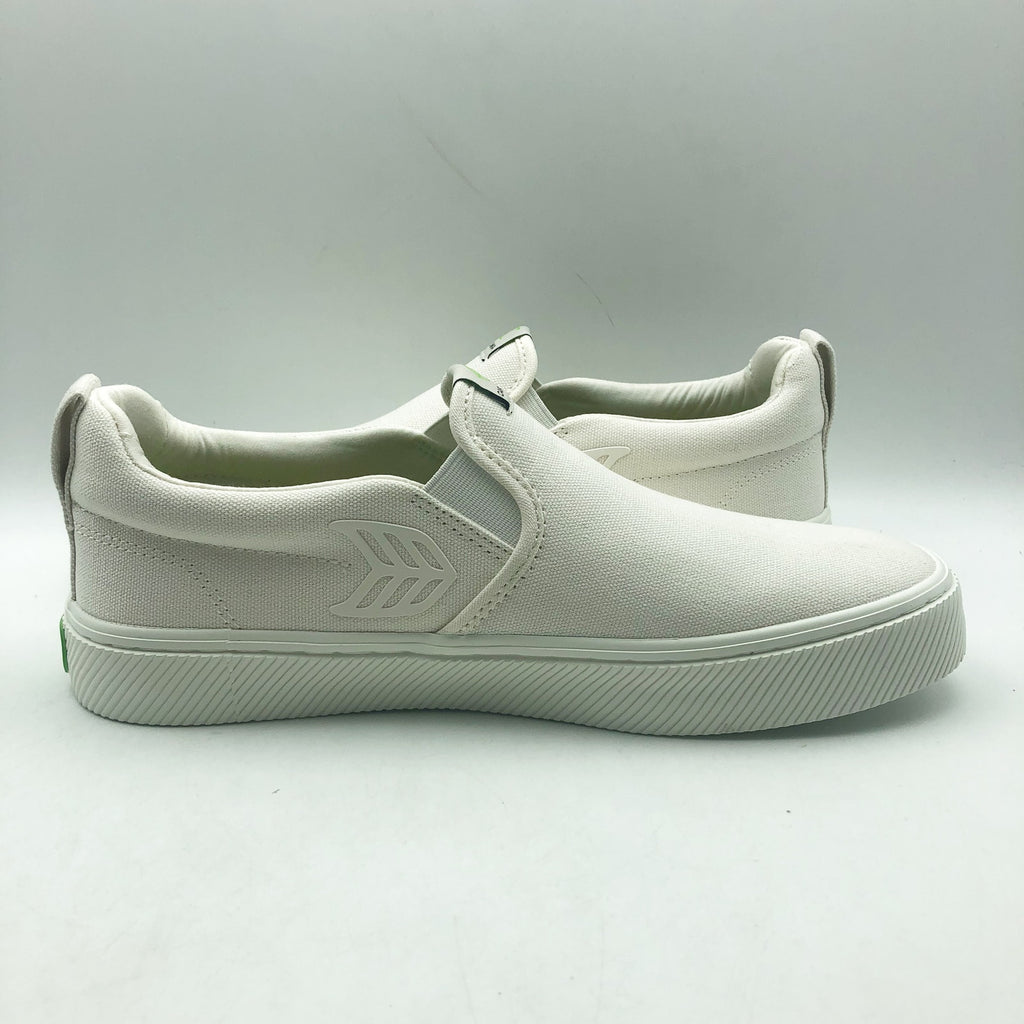 Cariuma Women's Slip-On Canvas Sneakers Size 9 Off White Casual Shoes NIB