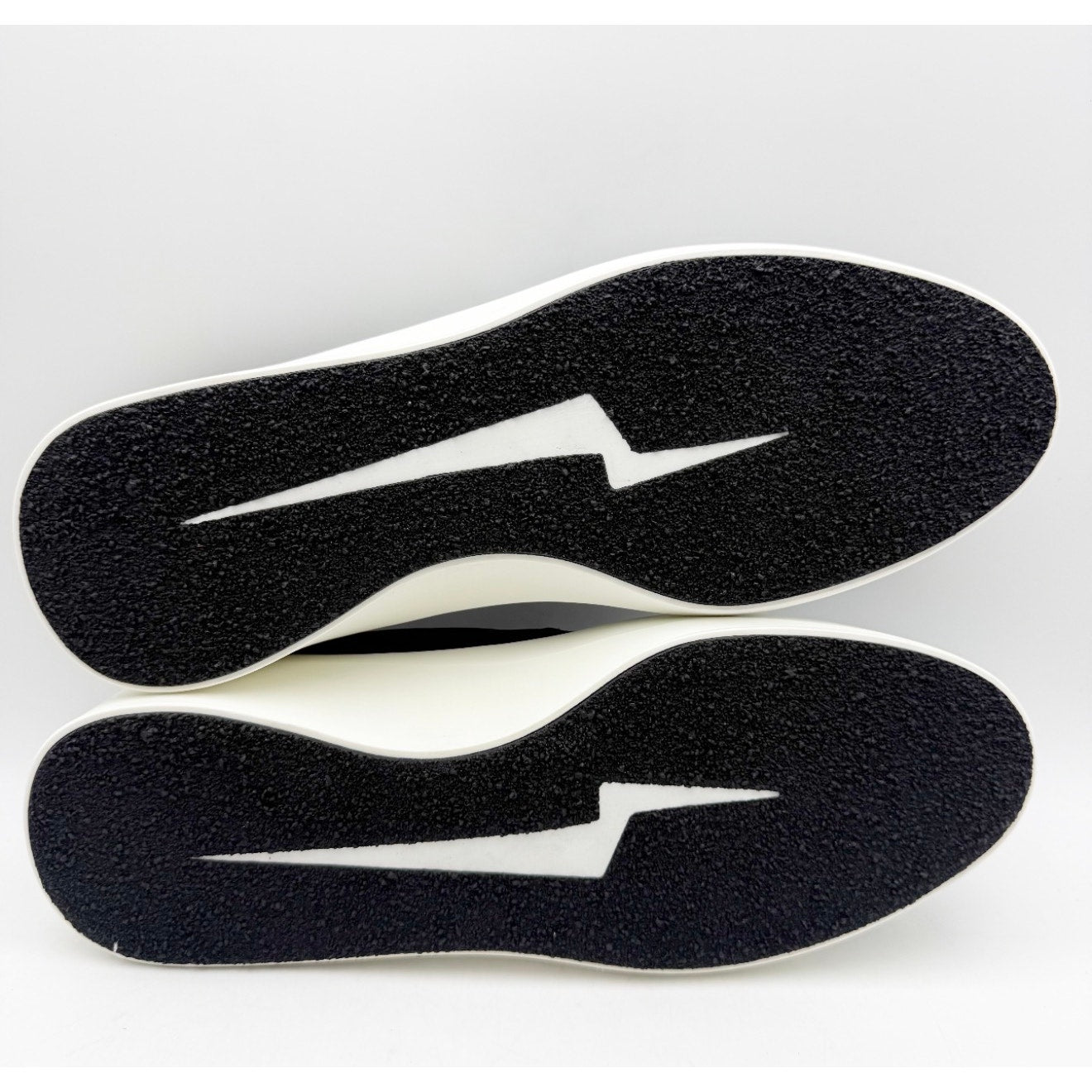 Wolf & Shepherd Cruise Slip On Shoes Mens 7.5 Womens 9 Black Leather Suede NWOB