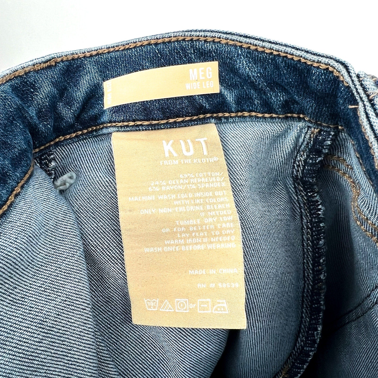 KUT FROM THE KLOTH Meg Wide Leg Ankle Jeans Size 18 Loyalty Blue Seamed NWT
