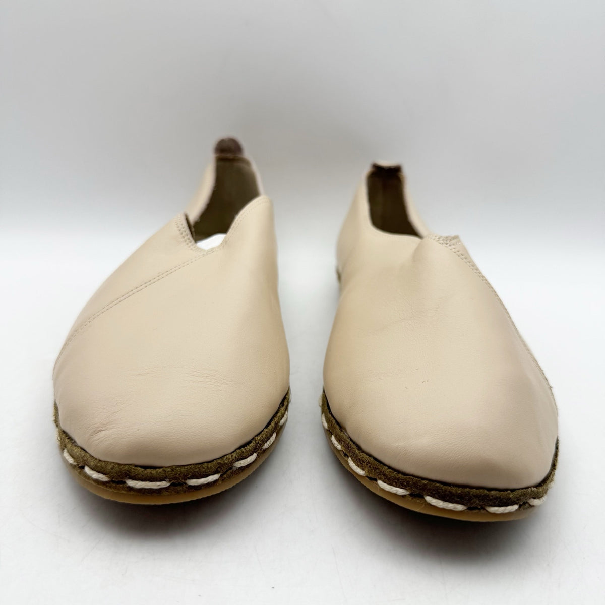 NIDA LU Womens LU Loafers EU 40 US Size 9 Bone White Leather NWOB